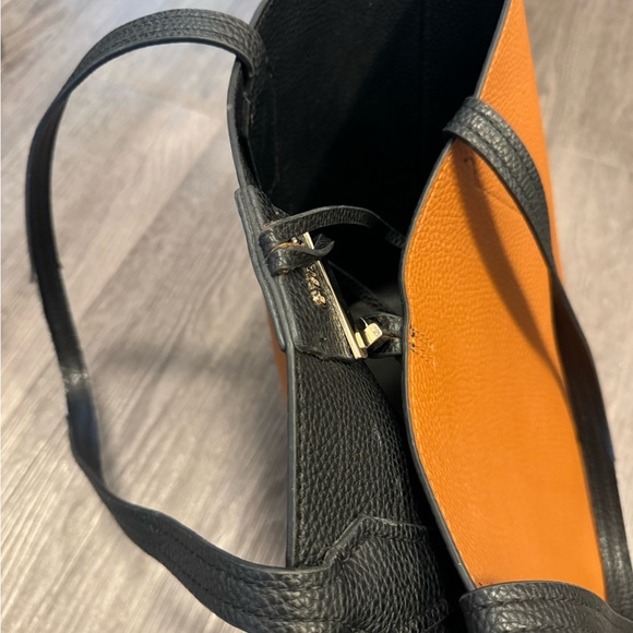 Large Guess Leather Tote Bag - Picture 4 of 5